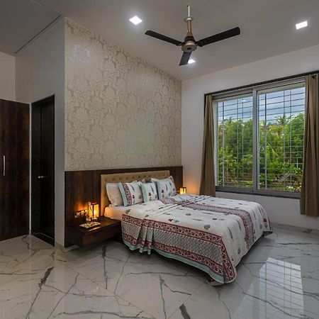 Saffronstays Odyssey, Karjat - 10 Acres Pet-Friendly Estate With Swimming Pool Chinchavli Dış mekan fotoğraf