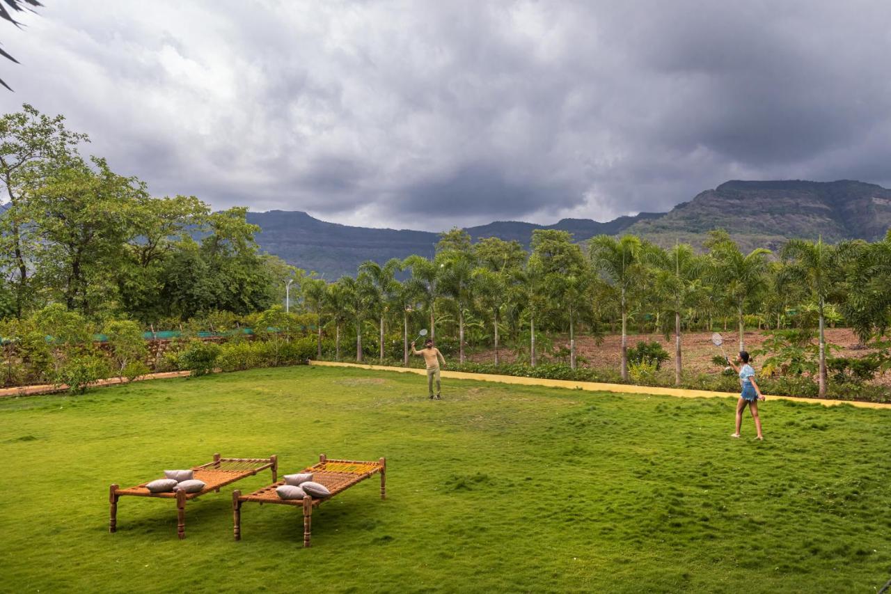Saffronstays Odyssey, Karjat - 10 Acres Pet-Friendly Estate With Swimming Pool Chinchavli Dış mekan fotoğraf